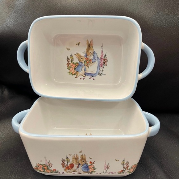 Easter Peter Rabbit Mini Loaf Pans - Peter Rabbit Easter Mini Loaf Pans 2pk Set - Picture 2 of 5